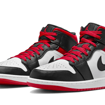 Air Jordan 1 Mid Gym Red Black Toe