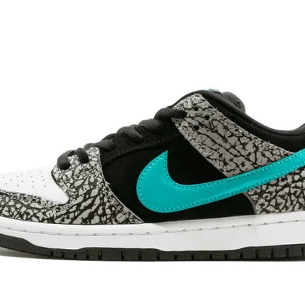 Nike SB Dunk Low Atmos Elephant