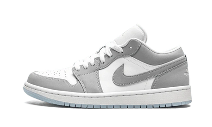 Air Jordan 1 Low Aluminium Wolf Grey (W) - FeelTheKicks