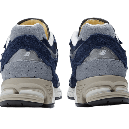 New Balance 2002R Protection Pack Navy - FeelTheKicks