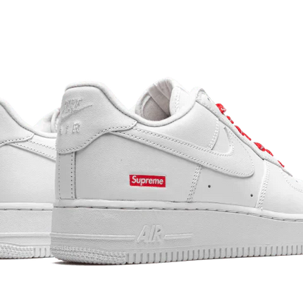 Nike Air Force 1 Low White Supreme - FeelTheKicks