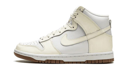 Nike Dunk High Sail Gum (W) - FeelTheKicks