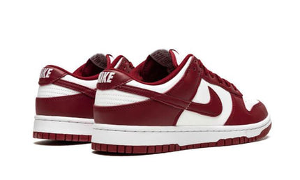 Nike Dunk Low Team red - FeelTheKicks