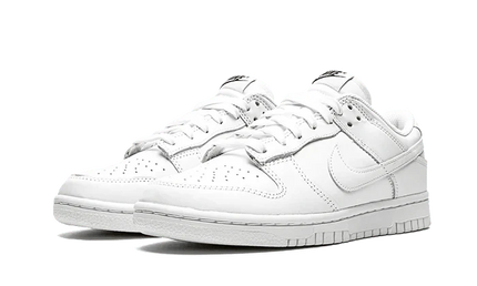 Nike Dunk Low Triple White - FeelTheKicks