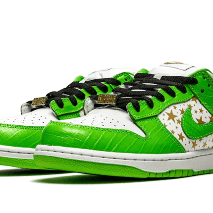 Nike SB Dunk Low Supreme Mean Green - FeelTheKicks